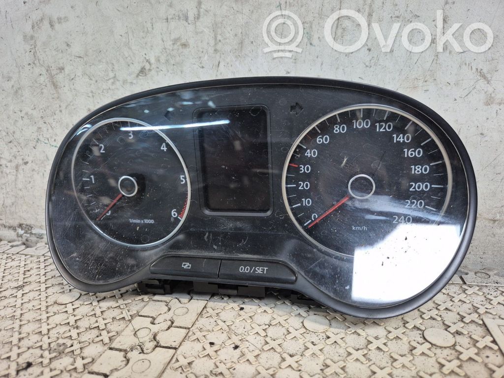 Volkswagen Polo V 6R Nopeusmittari (mittaristo) 