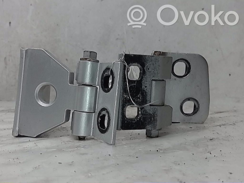 BMW X3 E83 Rear door upper hinge 
