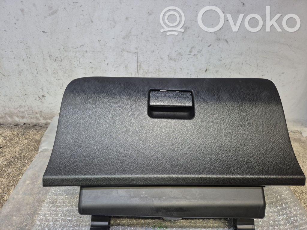 Juego guantera   7341068L105PK