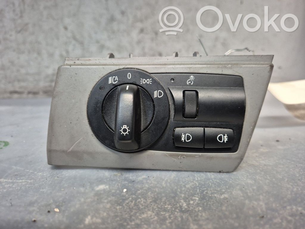 Light switch   61313420277