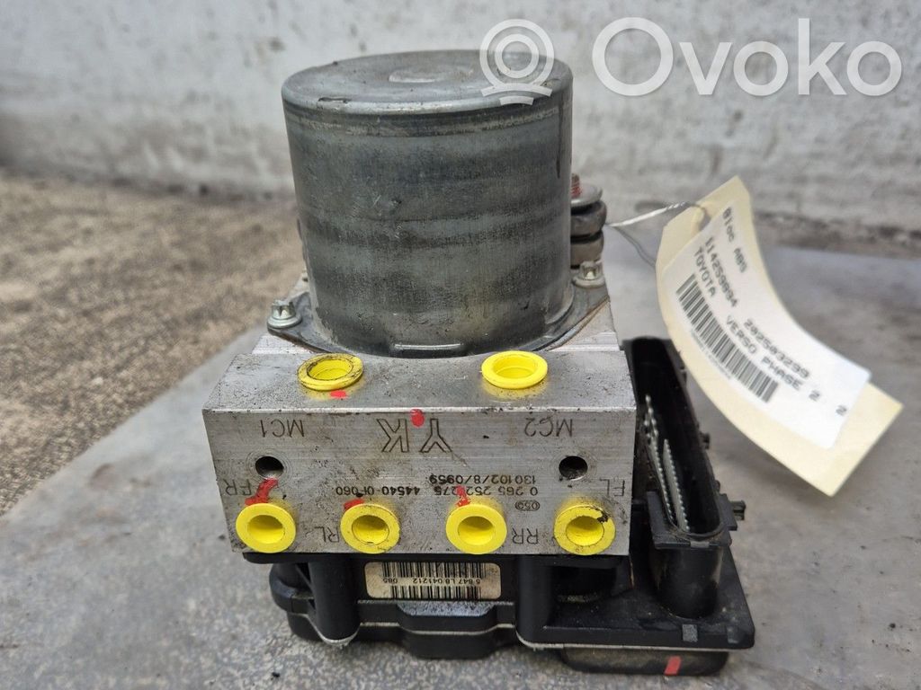 Toyota Verso ABS bloks 