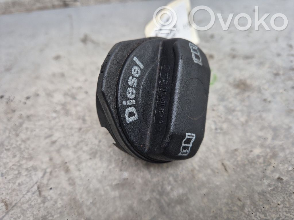 Audi A4 S4 B6 8E 8H Bușon umplere rezervor combustibil 