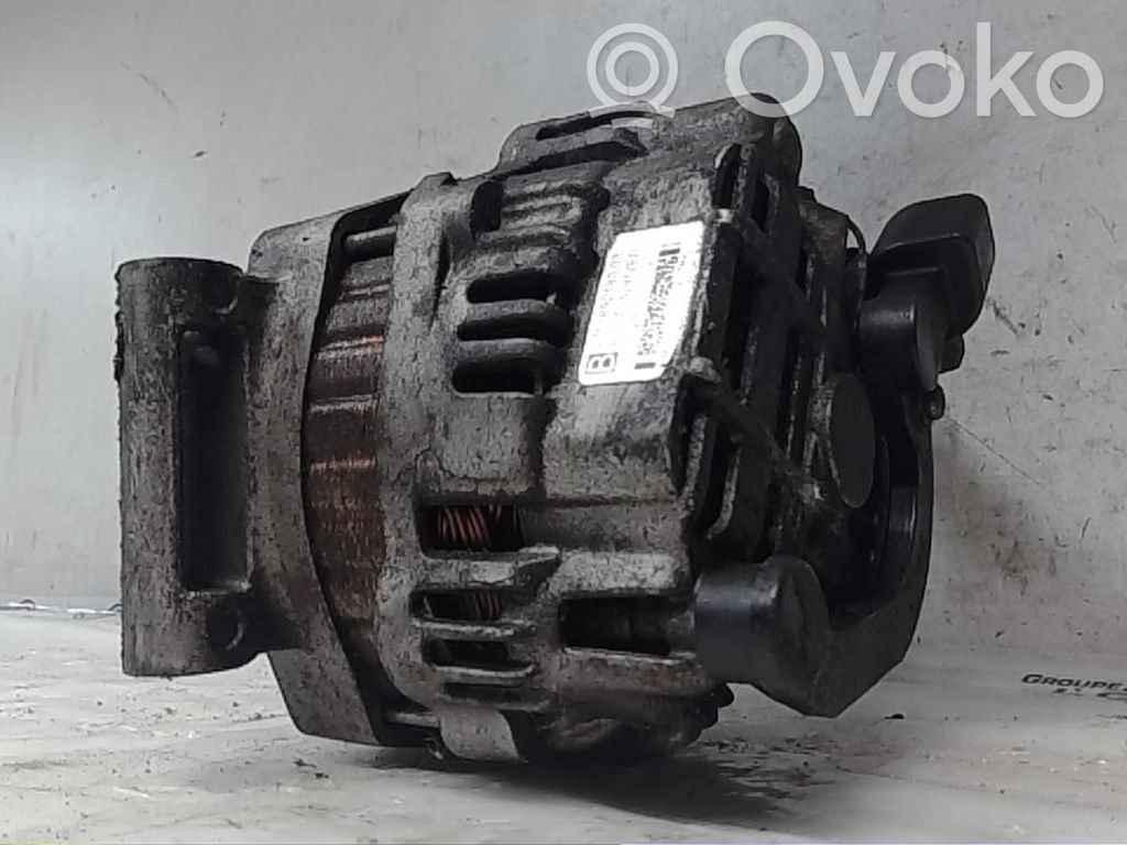 Peugeot 207 Alternador 