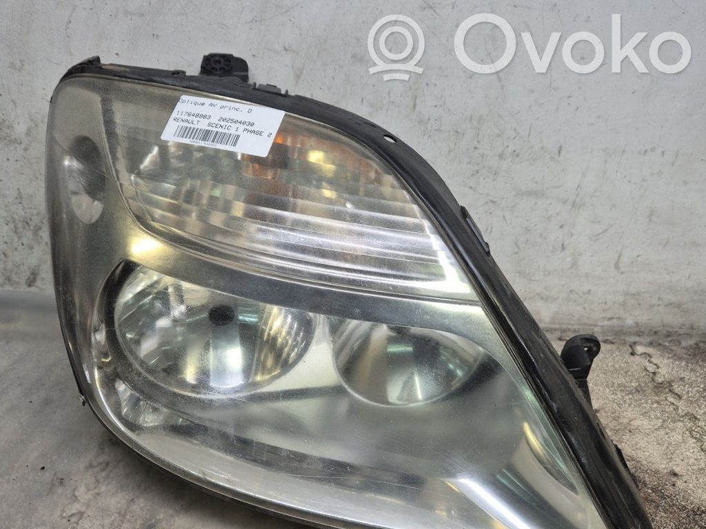 Phare frontale   260102746R