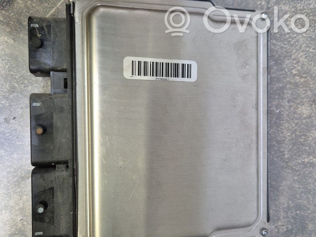 Renault Kangoo II Engine control unit/module 
