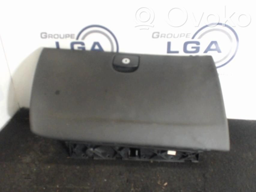 Set vano portaoggetti   8226H7