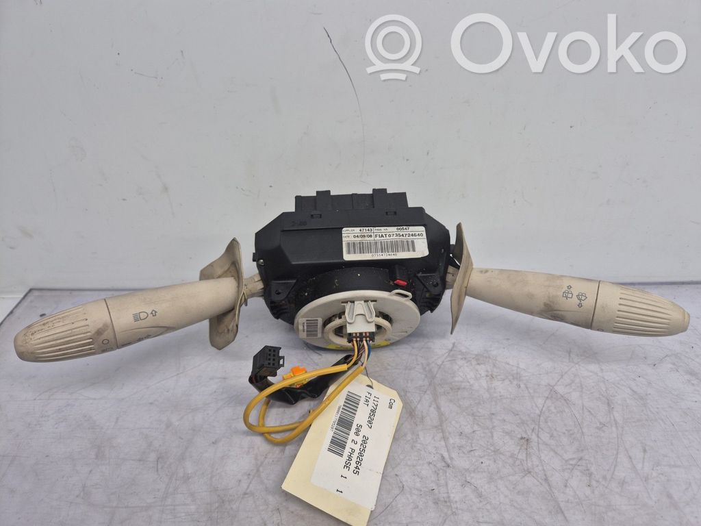 Fiat 500 Commodo, commande essuie-glace/phare 