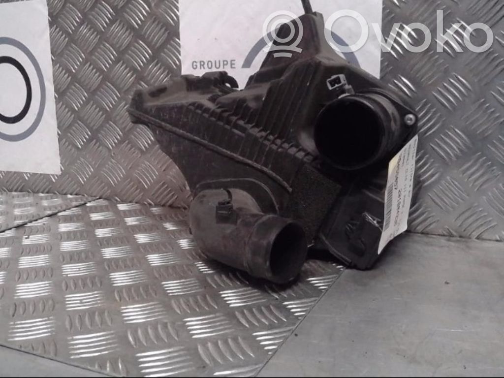 Renault Clio III Cutie filtru aer 