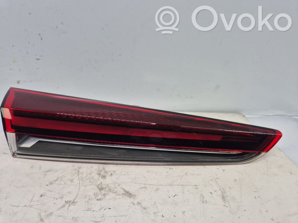 Renault Captur II Takaluukun takavalot 