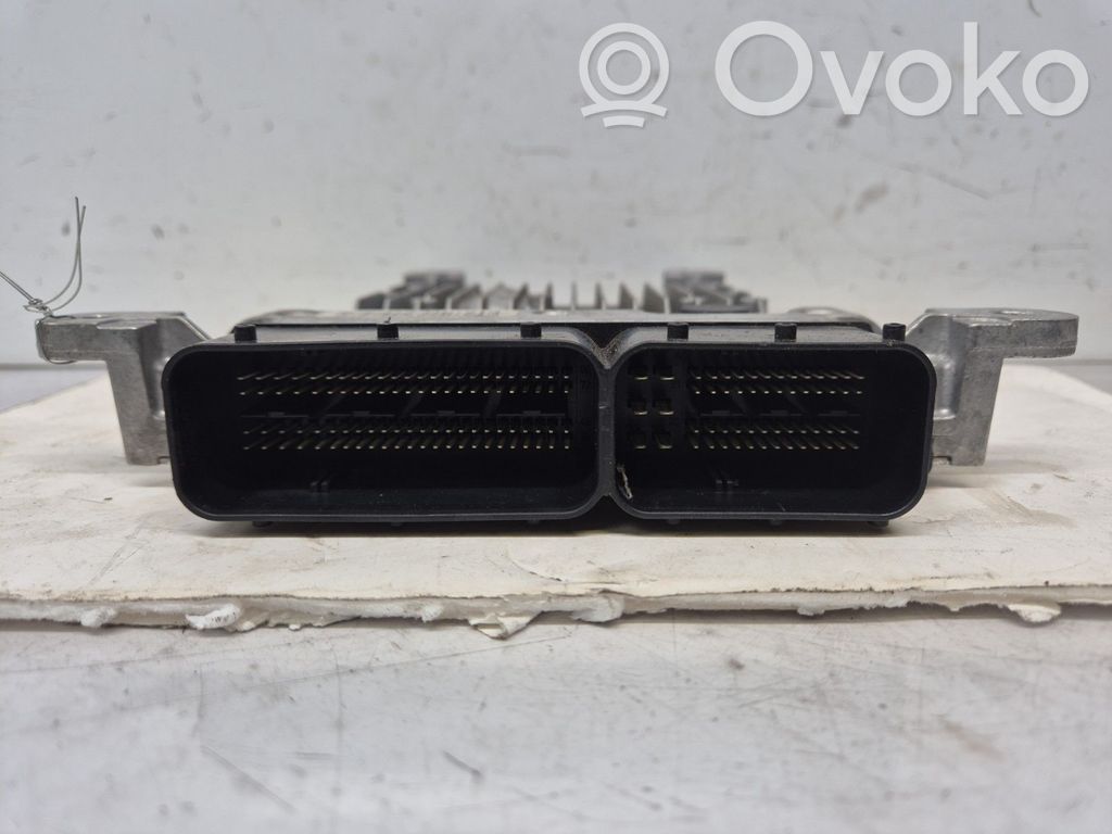 Mercedes-Benz E C207 W207 Engine control unit/module 