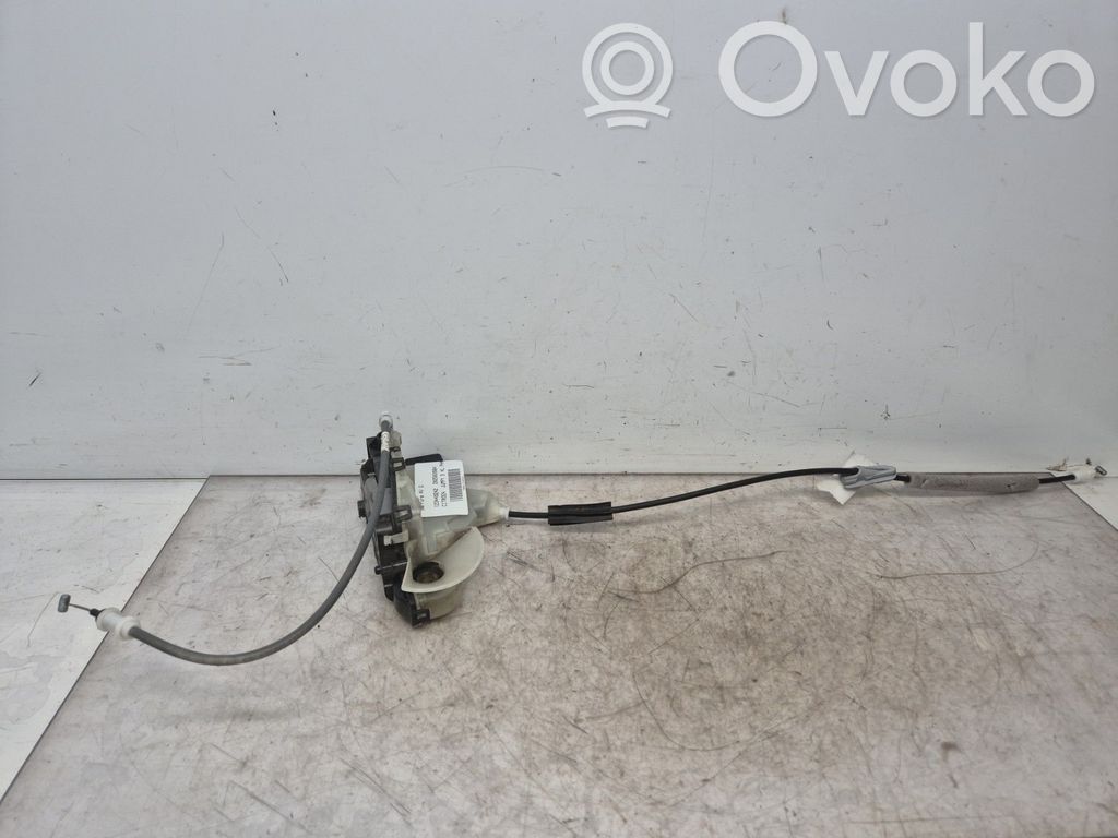 Front door lock   9808413980