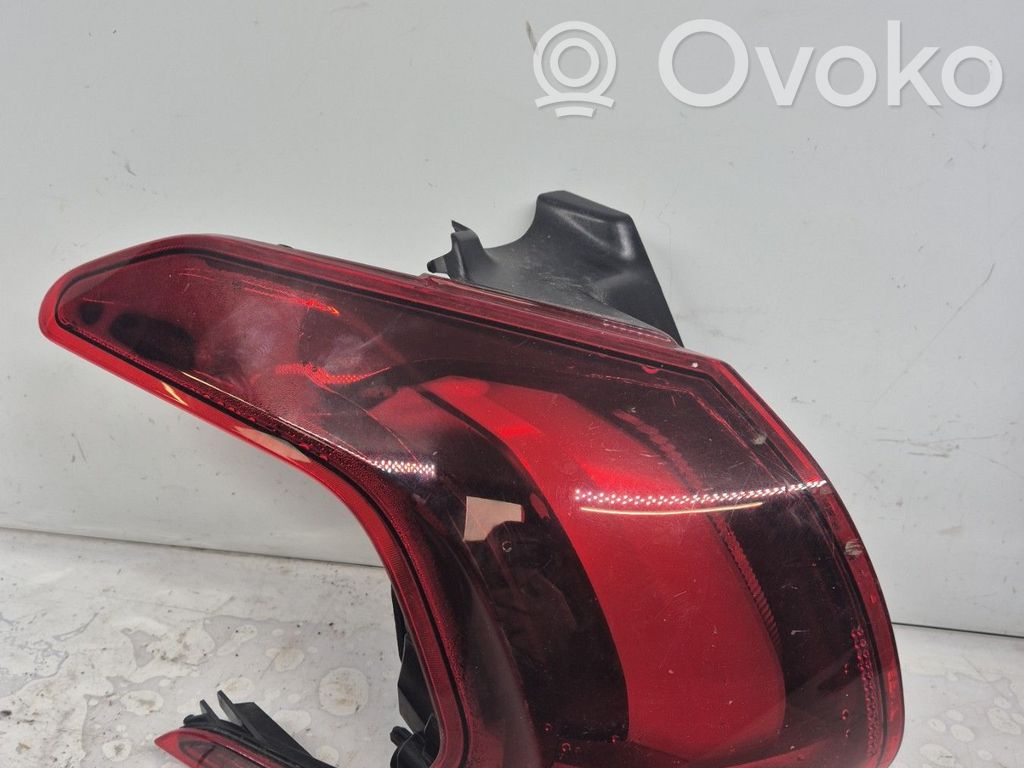 Peugeot 2008 I Luci posteriori
