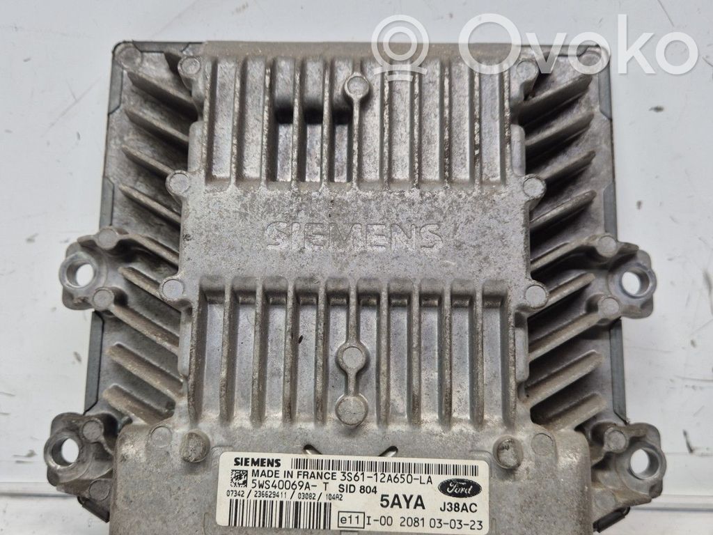 Ford Fiesta Engine control unit/module 
