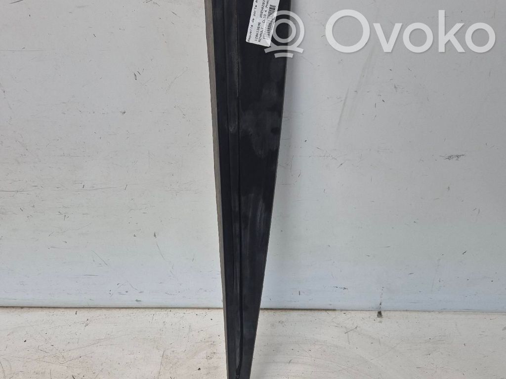 Renault Clio IV Moulure de porte avant