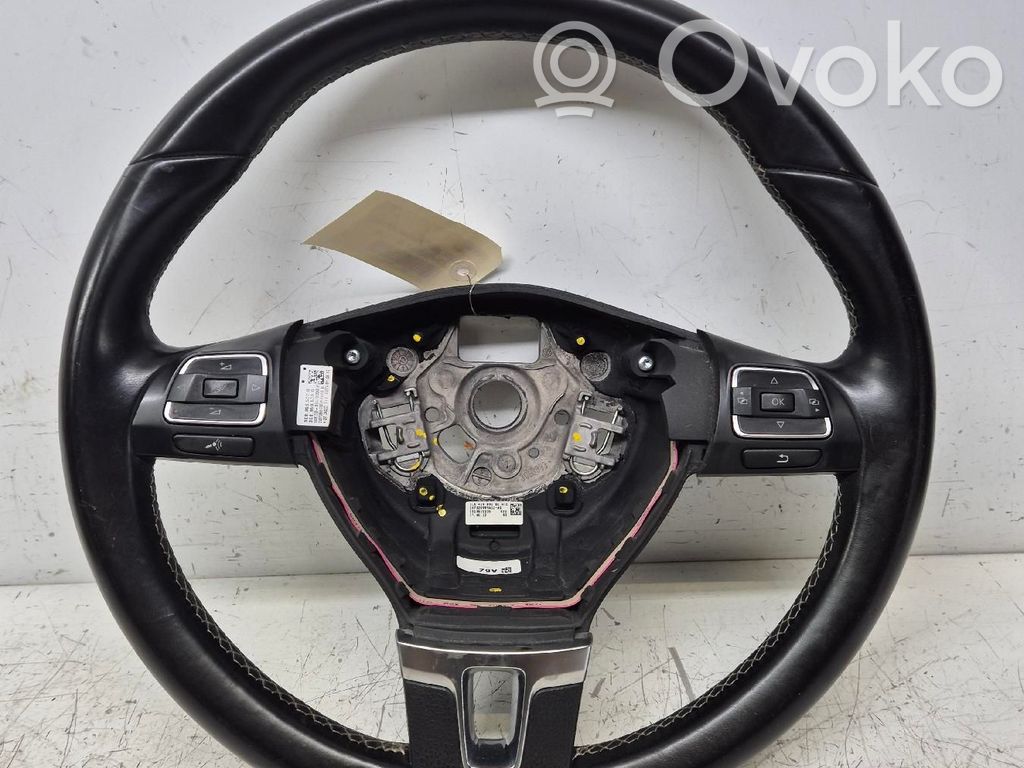 Volkswagen Golf VI Lenkrad