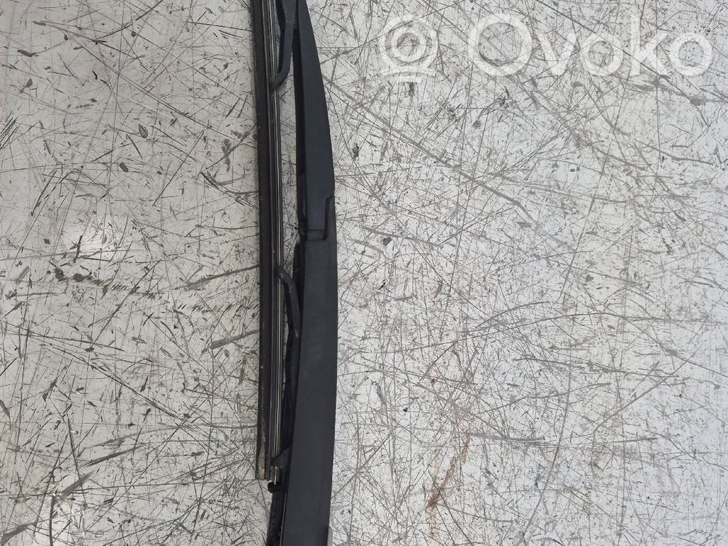 Opel Astra J Braccio della spazzola tergicristallo posteriore