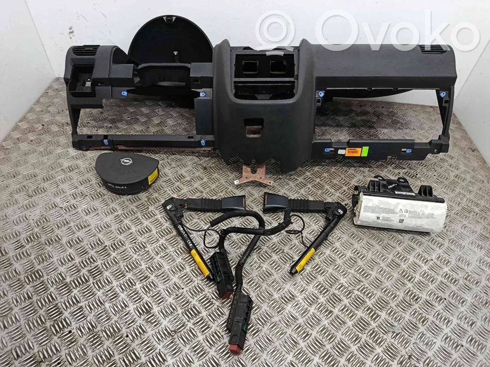 Vauxhall Corsa C Airbag set 