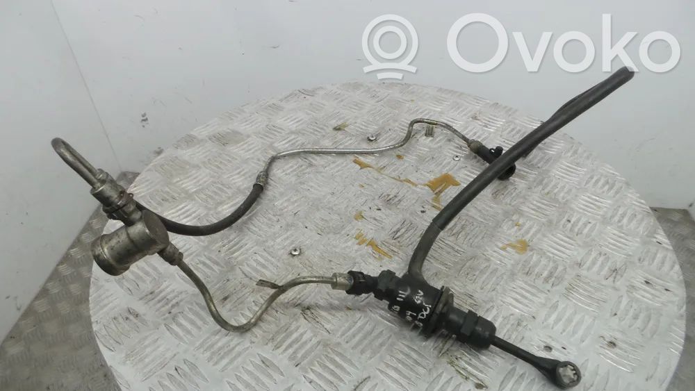 Renault Clio III Cilindro maestro de embrague 