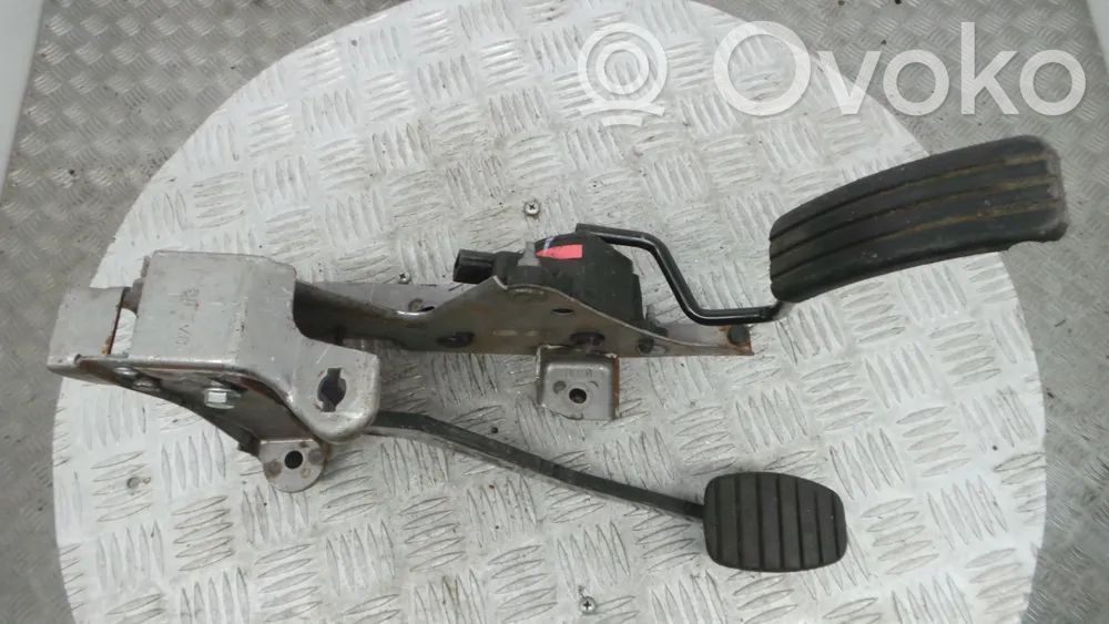 Renault Clio III Brake pedal sensor switch 