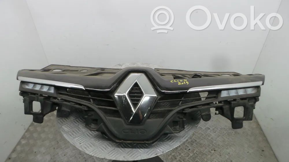 Renault Clio IV Grilă față 