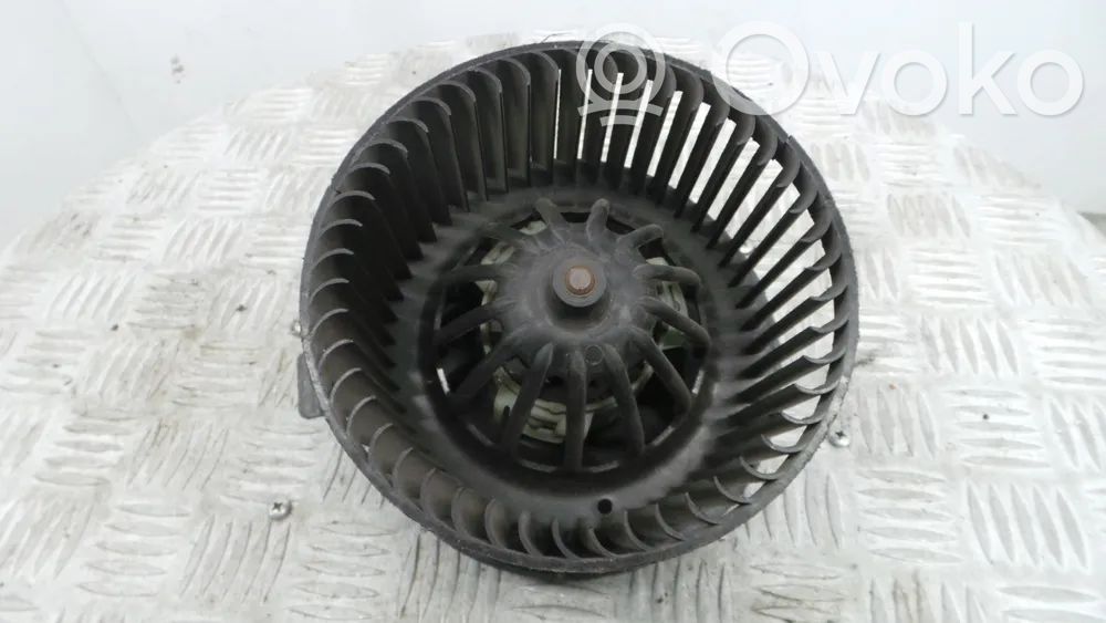 Renault Clio III Mazā radiatora ventilatora reostats 