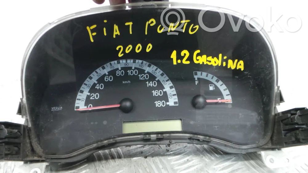 Fiat Punto (188) Licznik / Prędkościomierz 