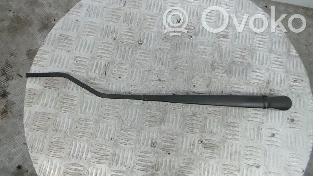 Citroen C3 Braccio della spazzola tergicristallo anteriore 