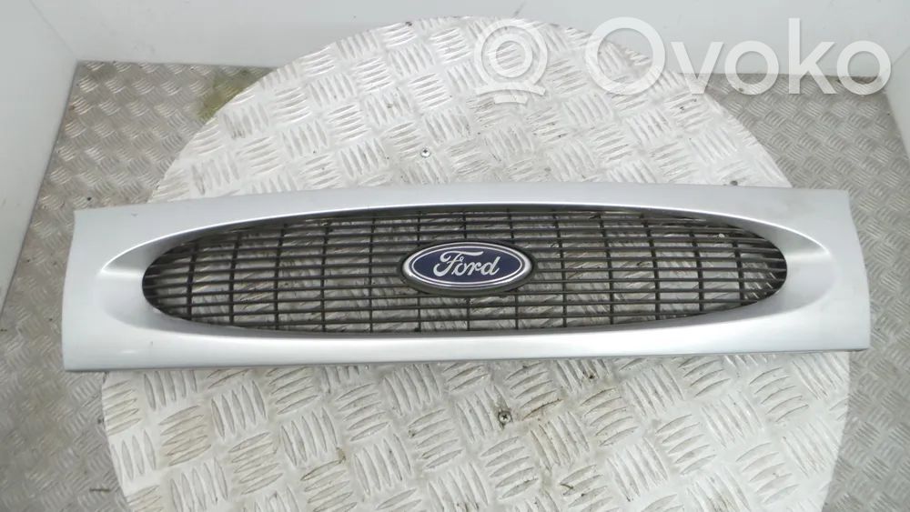 Ford Fiesta Etusäleikkö 