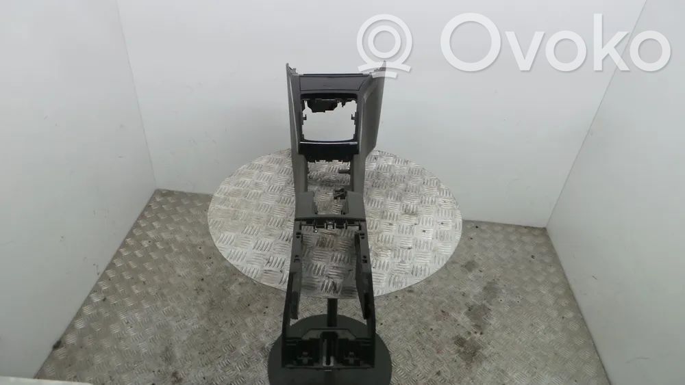 Opel Astra H Reposabrazos 