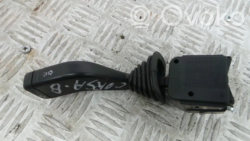 Opel Corsa B Indicator stalk 
