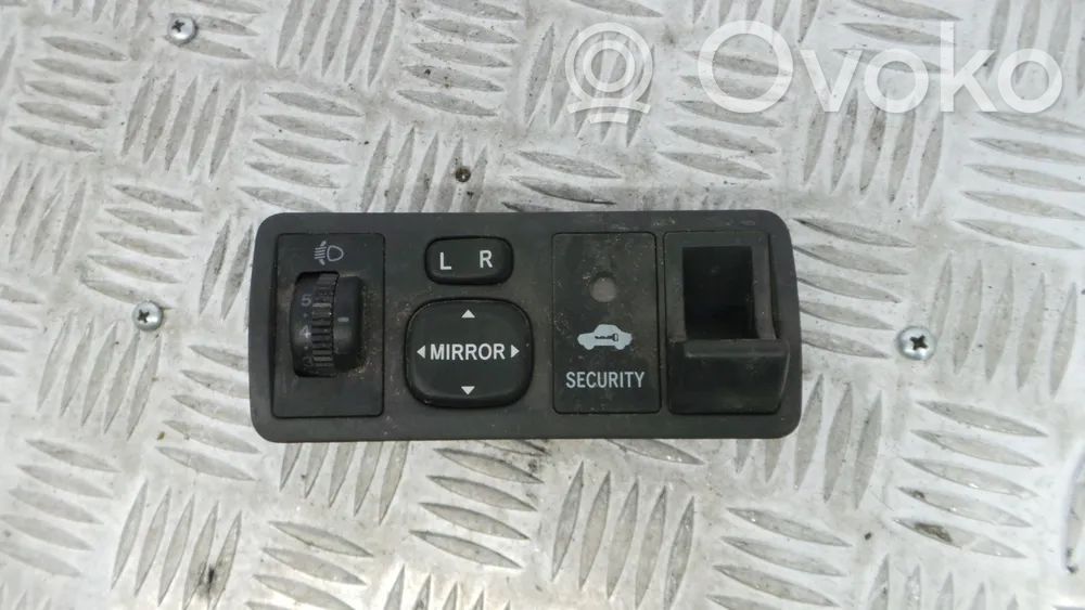Toyota Corolla Verso E121 Interruptor de control de altura del faro delantero 