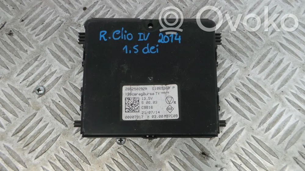 Start/Stop control module   285250292R
