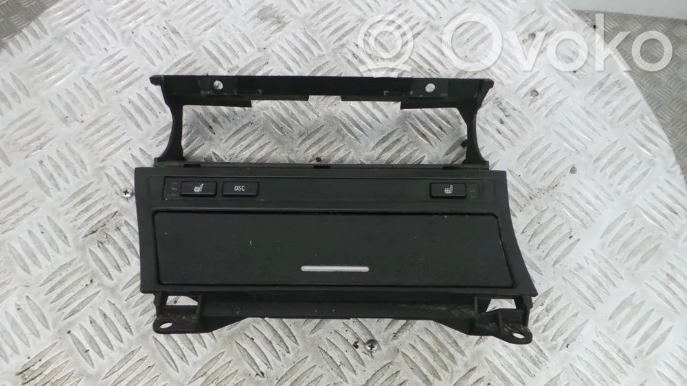 BMW 3 E46 Console centrale contour garniture cendrier 