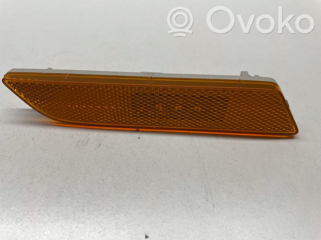 Audi Q3 8U Front reflector 