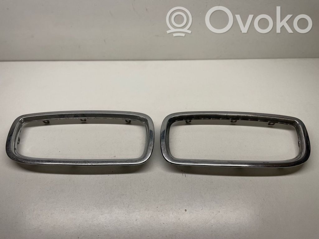 BMW 7 E65 E66 Front bumper upper radiator grill 