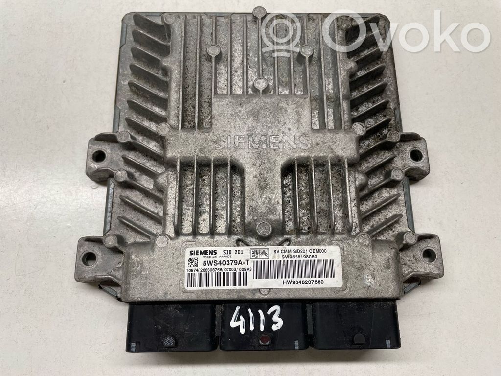 Peugeot 607 Engine control unit/module 