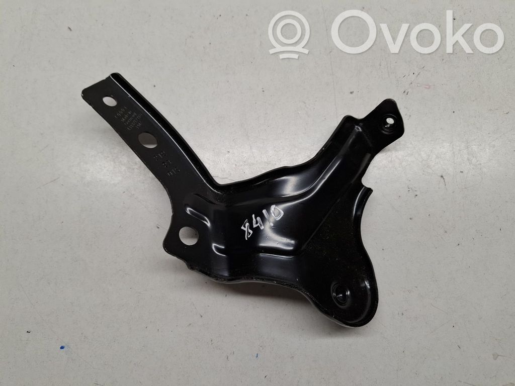 Fender mounting bracket   4J3821239B