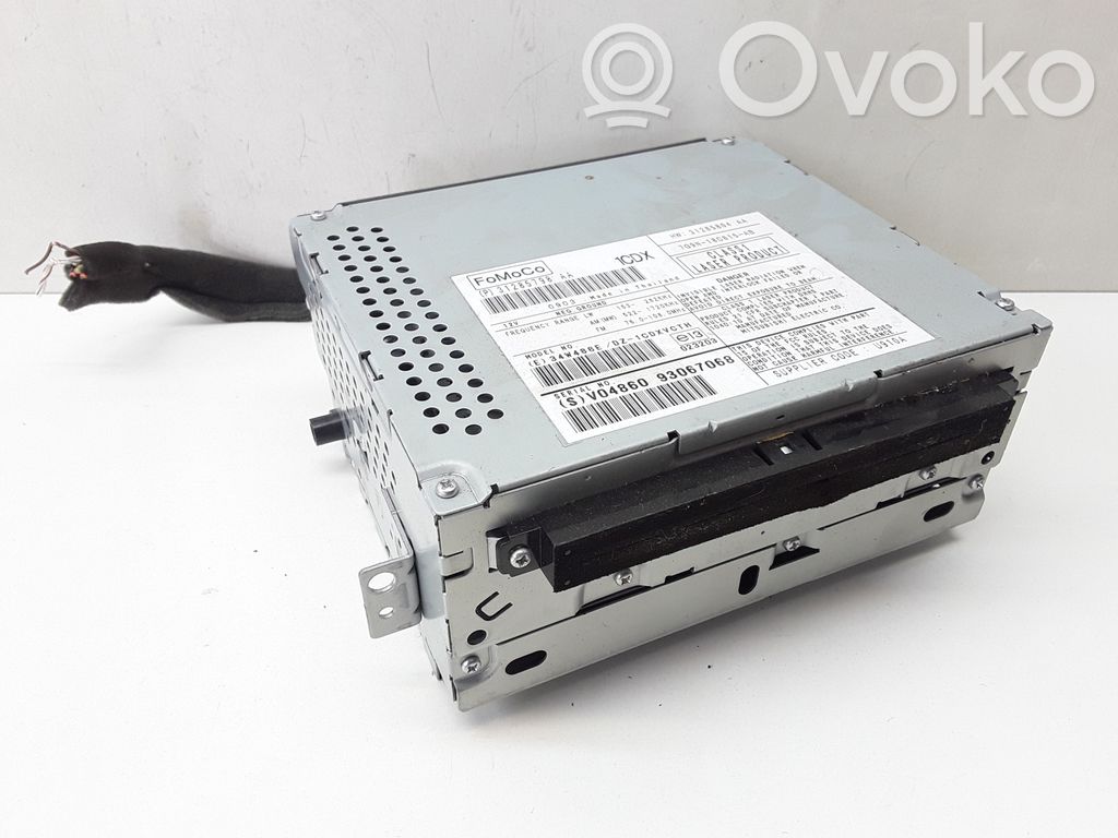 Volvo XC70 Panel / Radioodtwarzacz CD/DVD/GPS 