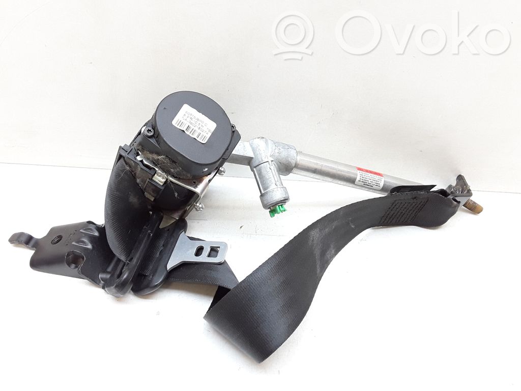 Volvo V70 Cinturón trasero 