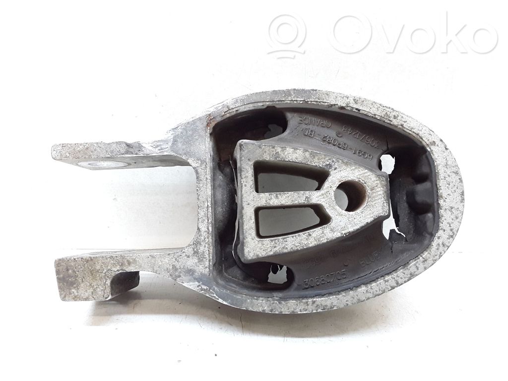 Volvo V70 Engine mount bracket 