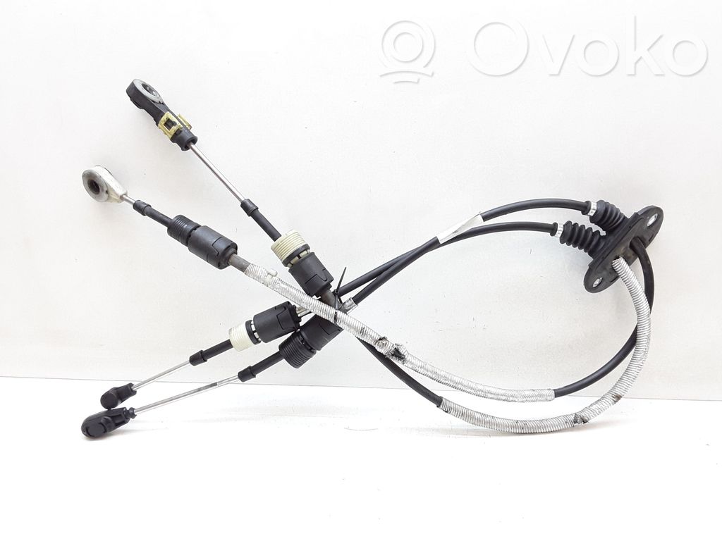 Volvo V40 Gear shift cable linkage 