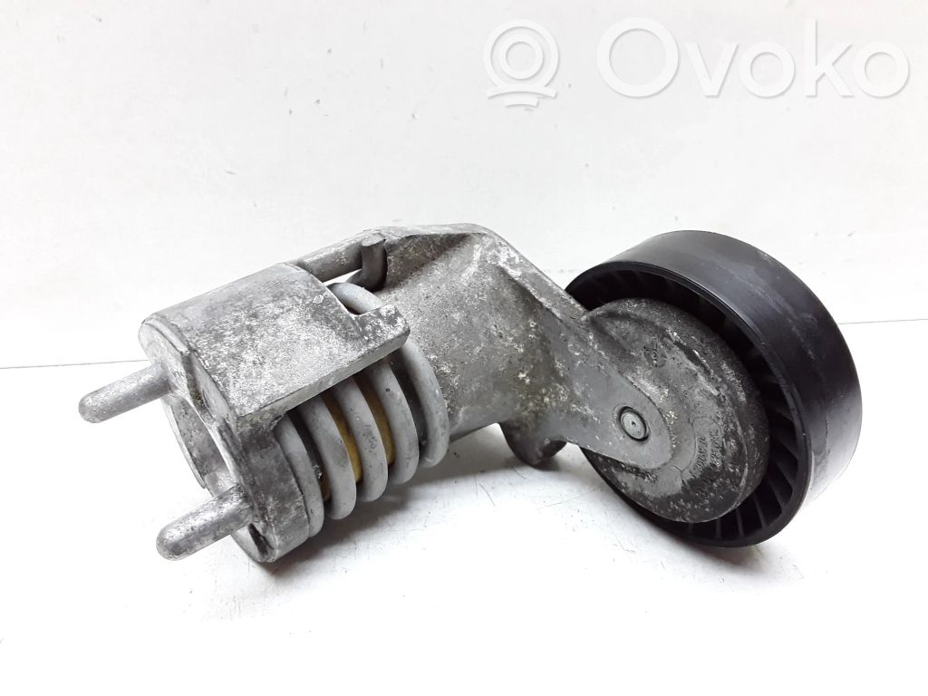 Volvo V40 Diržo įtempėjas 
