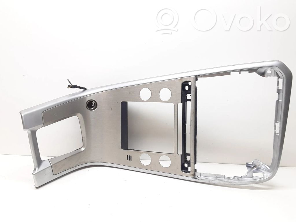 Volvo XC60 Consola de plástico de la palanca de cambios 
