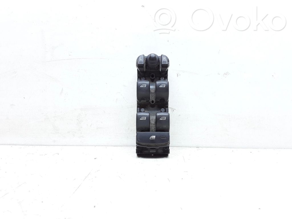 Volvo XC60 Electric window control switch 