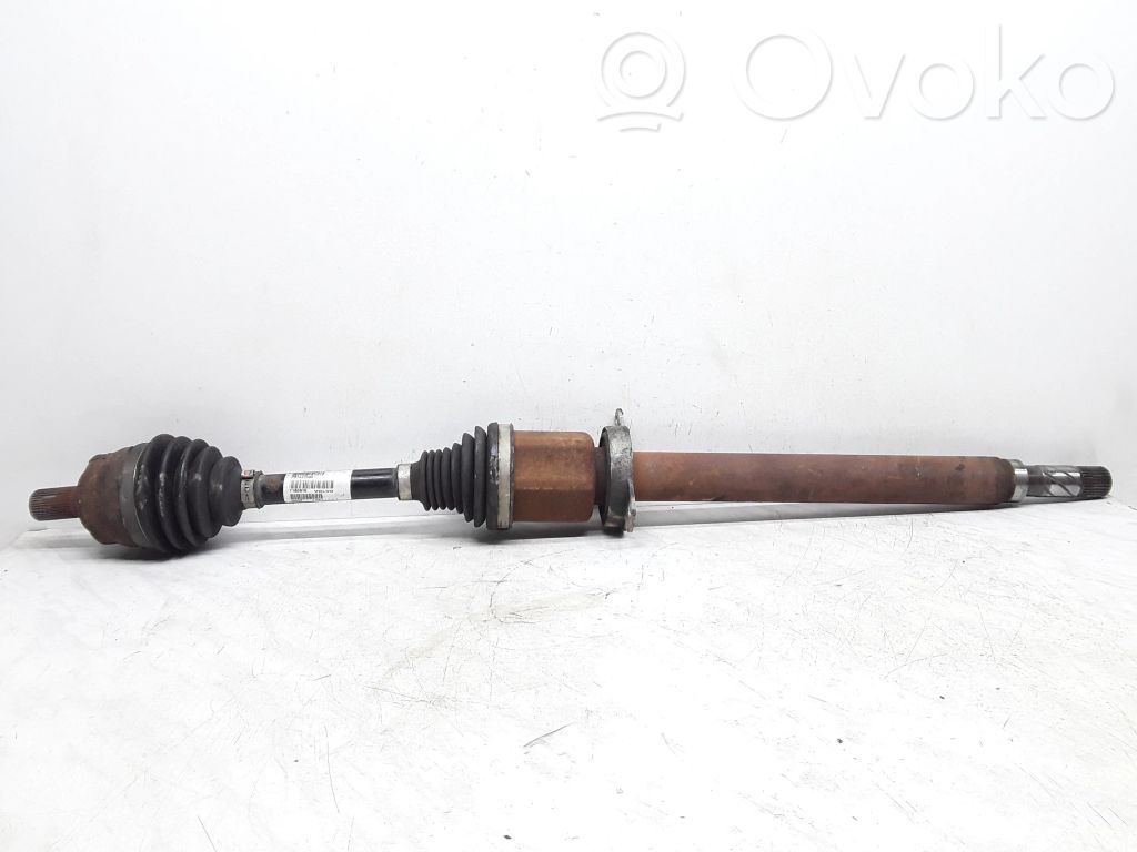 Volvo V40 Priekšējā pusass 