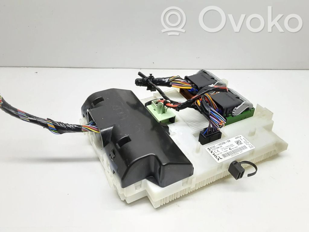 Volvo V60 Fuse module 