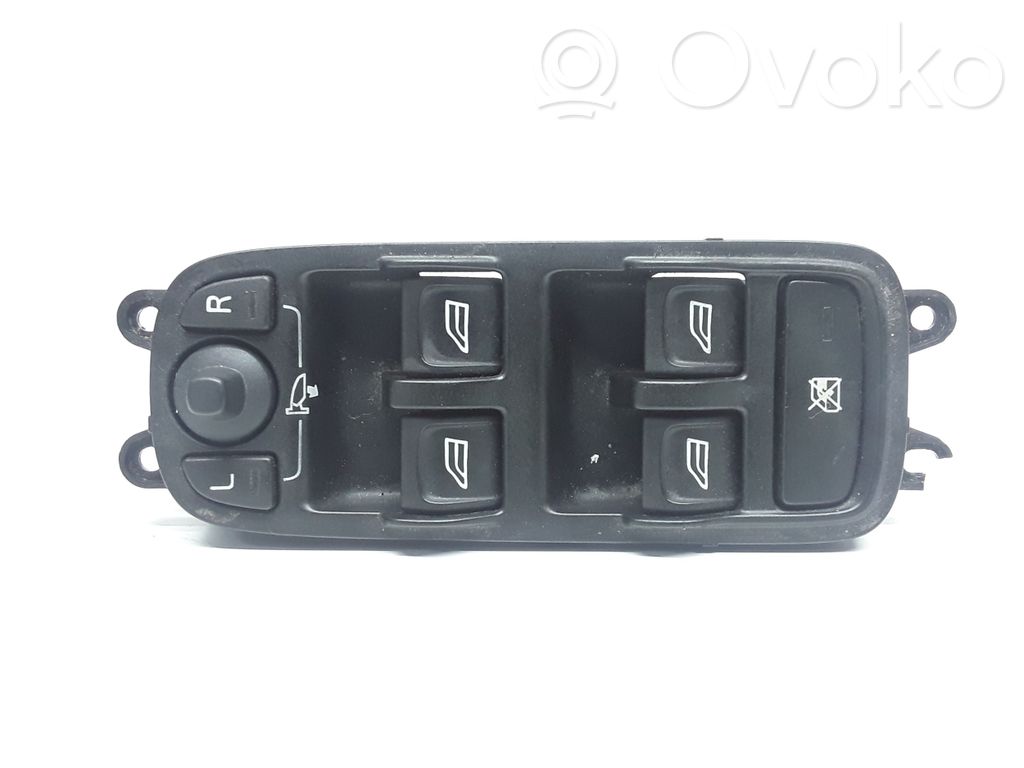 Volvo XC60 Electric window control switch 