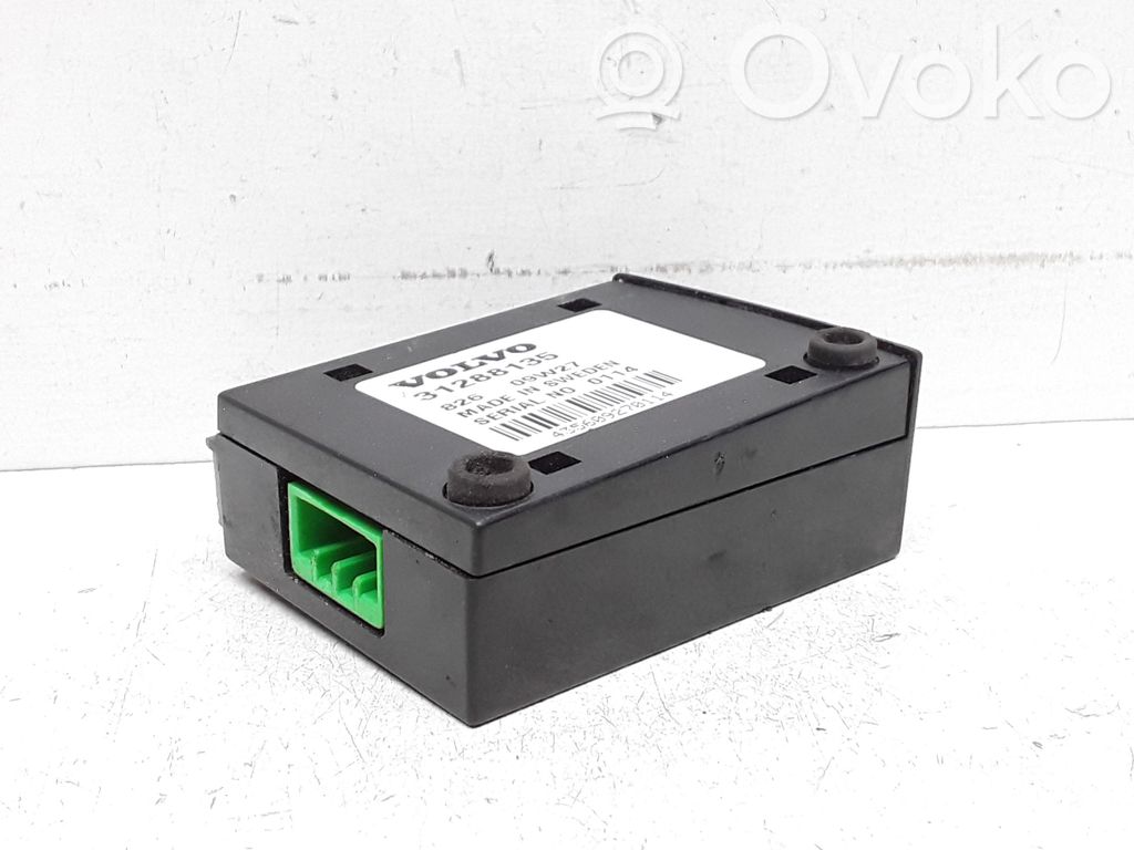 Volvo V70 Tālruņa vadības bloks 