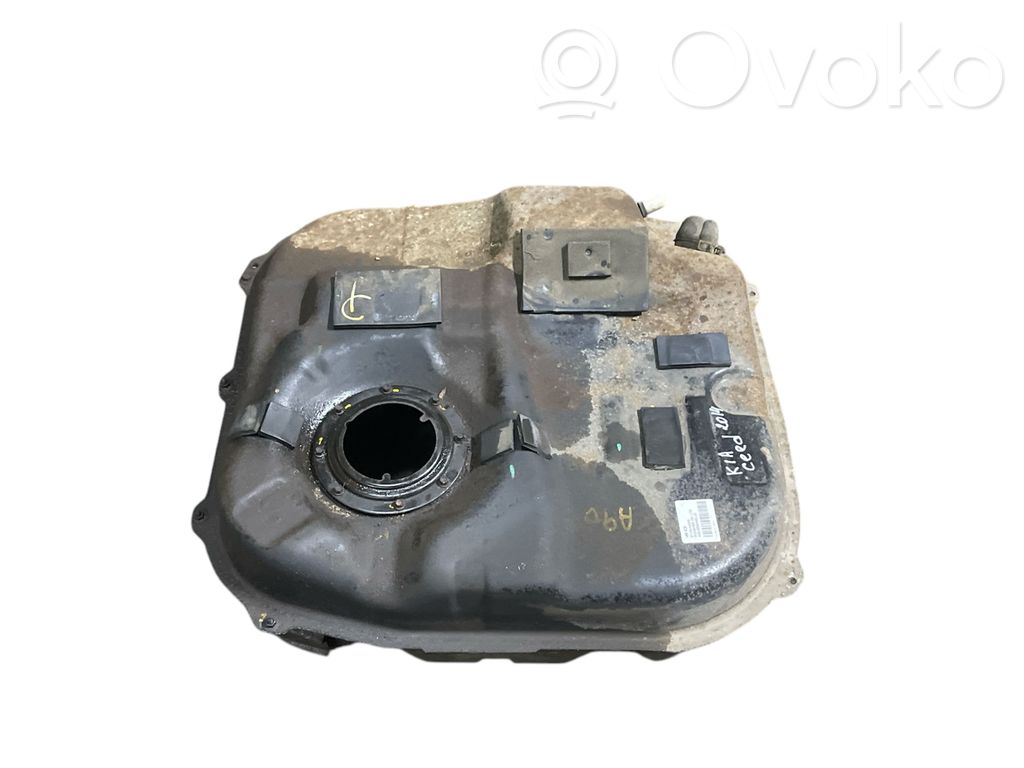 Depósito de combustible   31100A6900,A90JEE0488JD