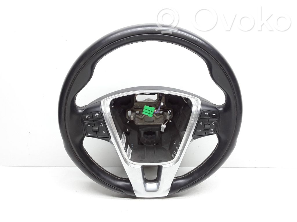 Ohjauspyörä   P31390121